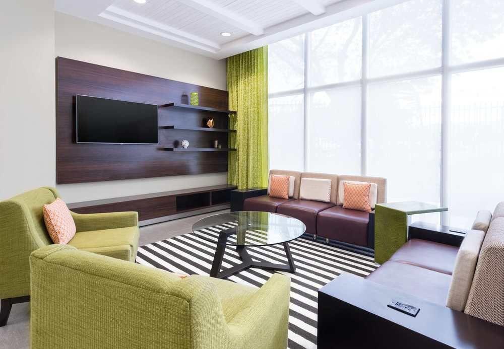 מלון Courtyard By Marriott Kingston, Jamaica מראה חיצוני תמונה